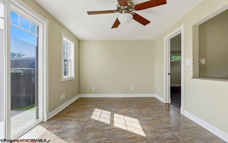 533 Watson Street, Bridgeport, West Virginia 26330-9999, 3 Bedrooms Bedrooms, 8 Rooms Rooms,2 BathroomsBathrooms,Single Family Detached,For Sale,Watson,10165085