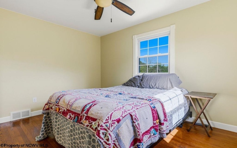 533 Watson Street, Bridgeport, West Virginia 26330-9999, 3 Bedrooms Bedrooms, 8 Rooms Rooms,2 BathroomsBathrooms,Single Family Detached,For Sale,Watson,10165085