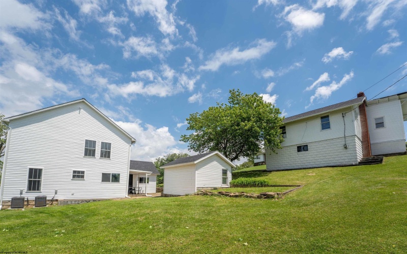 674 Pleasant Hill Road, Morgantown, West Virginia 26508, 4 Bedrooms Bedrooms, 8 Rooms Rooms,2 BathroomsBathrooms,Single Family Detached,For Sale,Pleasant Hill,10165073