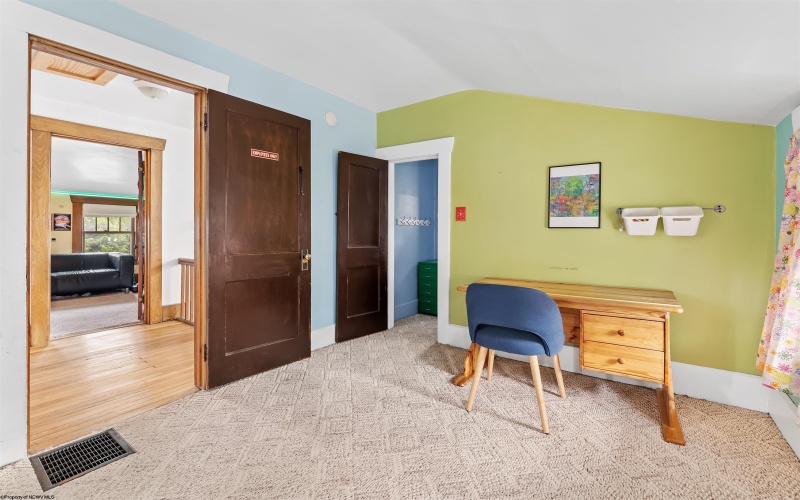 46 Maple Avenue, Morgantown, West Virginia 26501, 5 Bedrooms Bedrooms, 11 Rooms Rooms,3 BathroomsBathrooms,Single Family Detached,For Sale,Maple,10165076