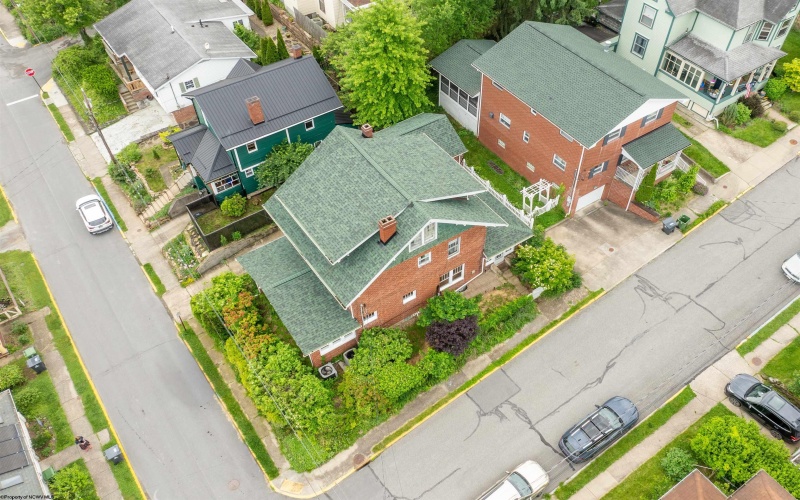 46 Maple Avenue, Morgantown, West Virginia 26501, 5 Bedrooms Bedrooms, 11 Rooms Rooms,3 BathroomsBathrooms,Single Family Detached,For Sale,Maple,10165076