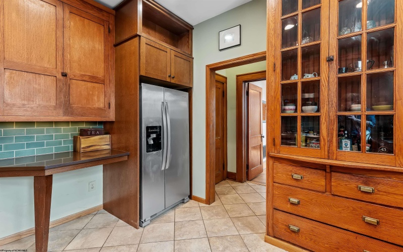 46 Maple Avenue, Morgantown, West Virginia 26501, 5 Bedrooms Bedrooms, 11 Rooms Rooms,3 BathroomsBathrooms,Single Family Detached,For Sale,Maple,10165076