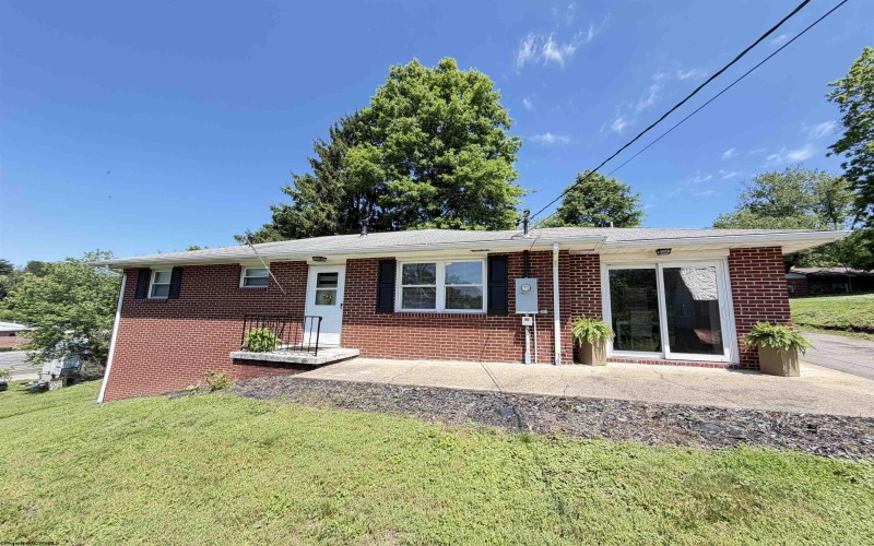 240 Foley Street, Bridgeport, West Virginia 26330, 4 Bedrooms Bedrooms, 10 Rooms Rooms,2 BathroomsBathrooms,Single Family Detached,For Sale,Foley,10165079