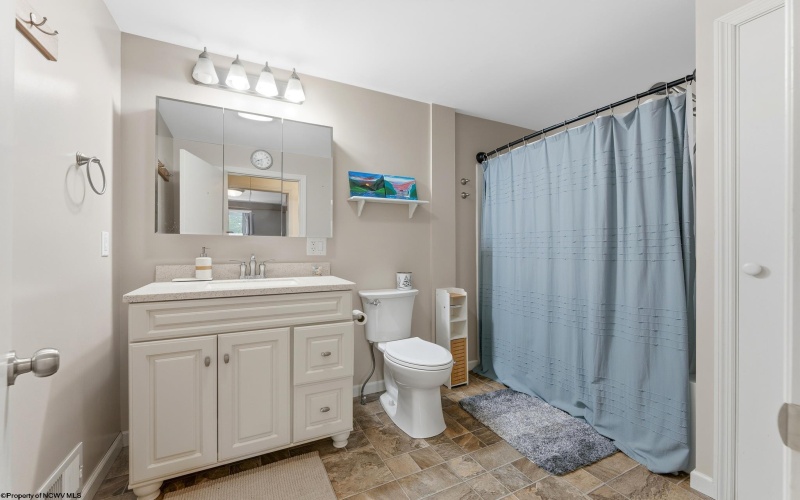 1425 Andmore Street, Morgantown, West Virginia 26508, 3 Bedrooms Bedrooms, 6 Rooms Rooms,2 BathroomsBathrooms,Single Family Detached,For Sale,Andmore,10165090 1425 Andmore Street, Morgantown, West Virginia 26508, 3 Bedrooms Bedrooms, 6 Rooms Rooms,2 BathroomsBathrooms,Single Family Detached,For Sale,Andmore,10165090