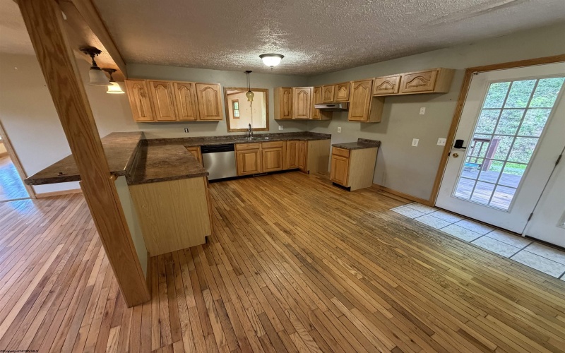 611 Hart Ranch Road, Elkins, West Virginia 26241, 3 Bedrooms Bedrooms, 9 Rooms Rooms,3 BathroomsBathrooms,Single Family Detached,For Sale,Hart Ranch,10165093