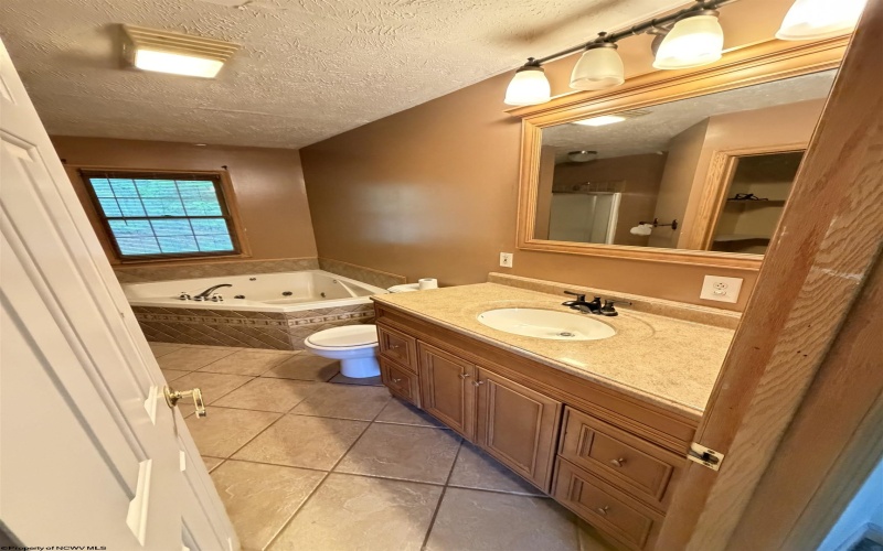 611 Hart Ranch Road, Elkins, West Virginia 26241, 3 Bedrooms Bedrooms, 9 Rooms Rooms,3 BathroomsBathrooms,Single Family Detached,For Sale,Hart Ranch,10165093