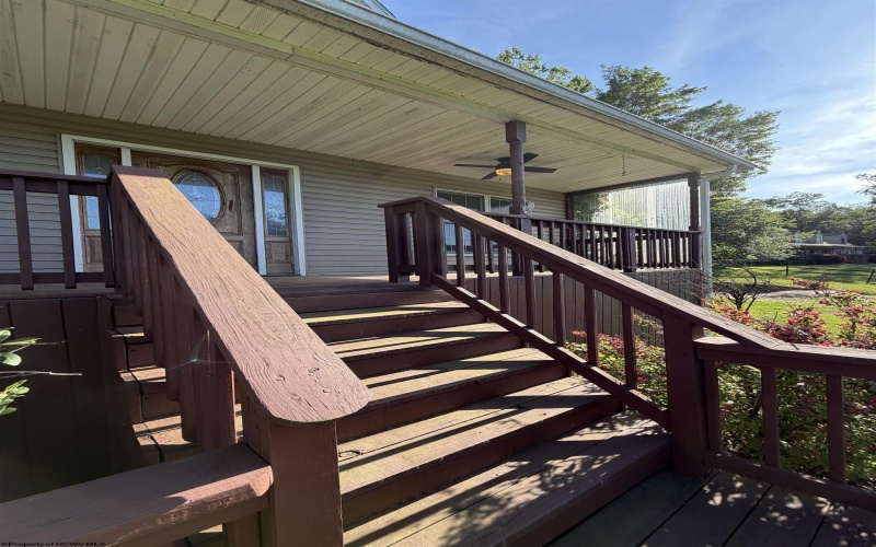 611 Hart Ranch Road, Elkins, West Virginia 26241, 3 Bedrooms Bedrooms, 9 Rooms Rooms,3 BathroomsBathrooms,Single Family Detached,For Sale,Hart Ranch,10165093