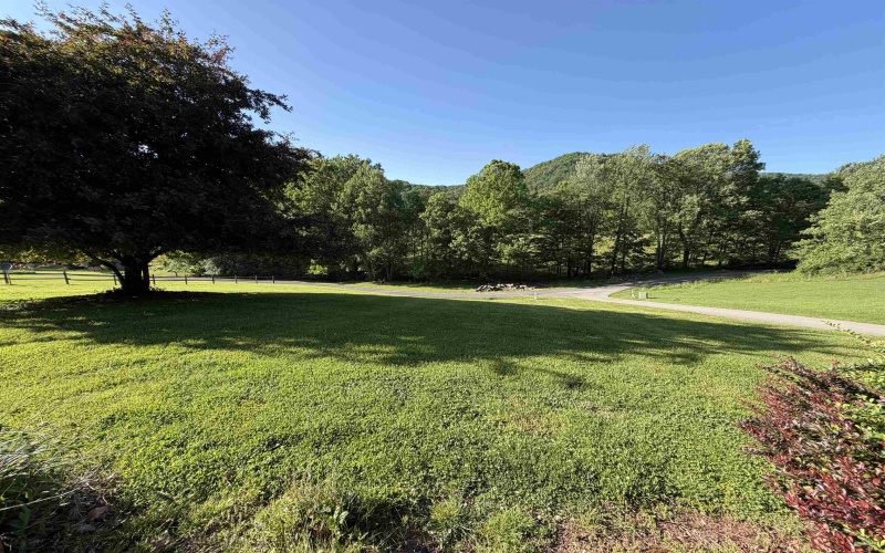 611 Hart Ranch Road, Elkins, West Virginia 26241, 3 Bedrooms Bedrooms, 9 Rooms Rooms,3 BathroomsBathrooms,Single Family Detached,For Sale,Hart Ranch,10165093
