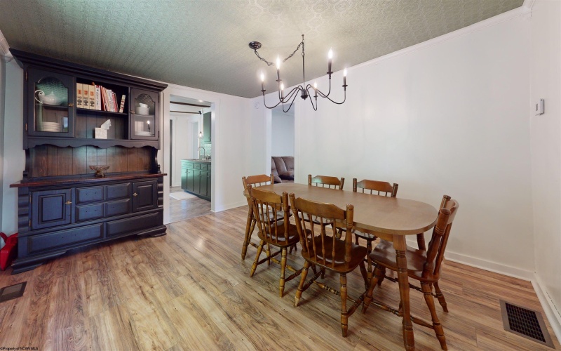 72 Newcastle Lane, Farmington, West Virginia 26571, 3 Bedrooms Bedrooms, 8 Rooms Rooms,2 BathroomsBathrooms,Single Family Detached,For Sale,Newcastle,10165127