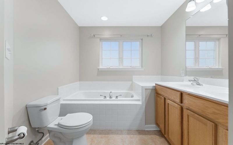121 Pine Lane, Morgantown, West Virginia 26508, 3 Bedrooms Bedrooms, 7 Rooms Rooms,2 BathroomsBathrooms,Single Family Attached,For Sale,Pine,10165122
