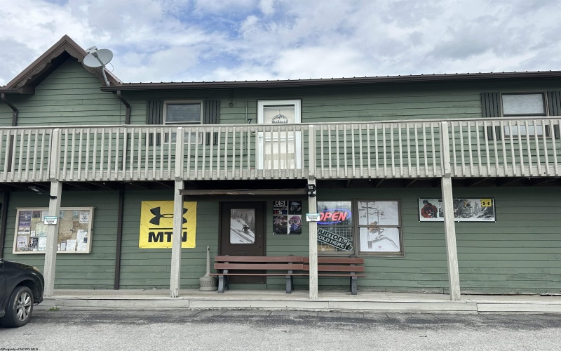 5570 Appalachian Highway, Davis, West Virginia 26260, 2 Bedrooms Bedrooms, 3 Rooms Rooms,1 BathroomBathrooms,Single Family Attached,For Sale,Appalachian,10165104