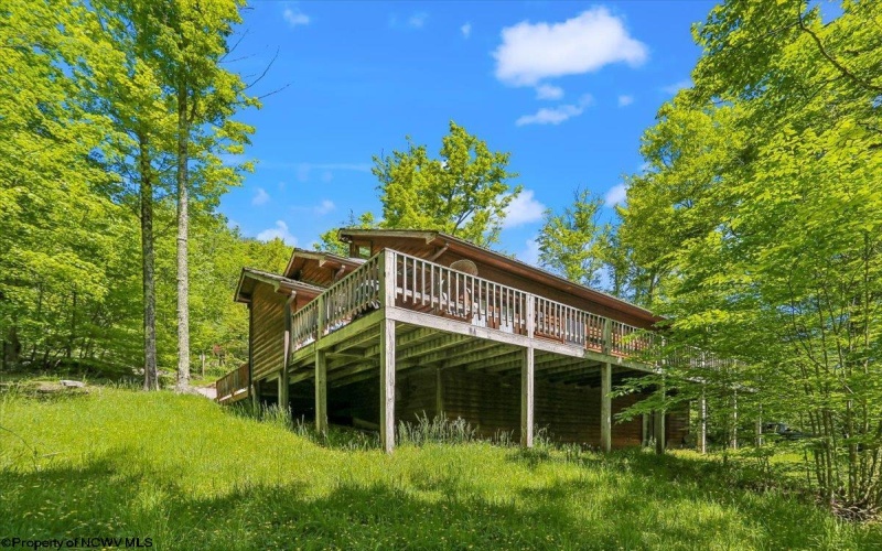 40 Steep Slope Run, Davis, West Virginia 26260, 2 Bedrooms Bedrooms, 5 Rooms Rooms,3 BathroomsBathrooms,Single Family Detached,For Sale,Steep Slope,10165125