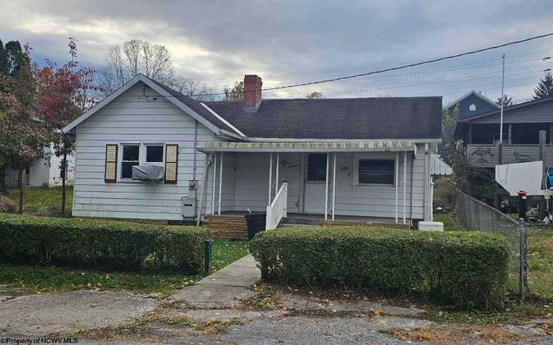 129 Ultra Light Lane, Granville, West Virginia 26534, 2 Bedrooms Bedrooms, 4 Rooms Rooms,1 BathroomBathrooms,Single Family Detached,For Sale,Ultra Light,10162300
