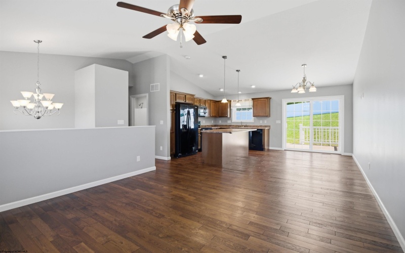 59 Friend Drive, Morgantown, West Virginia 26508, 3 Bedrooms Bedrooms, 7 Rooms Rooms,3 BathroomsBathrooms,Single Family Detached,For Sale,Friend,10165124