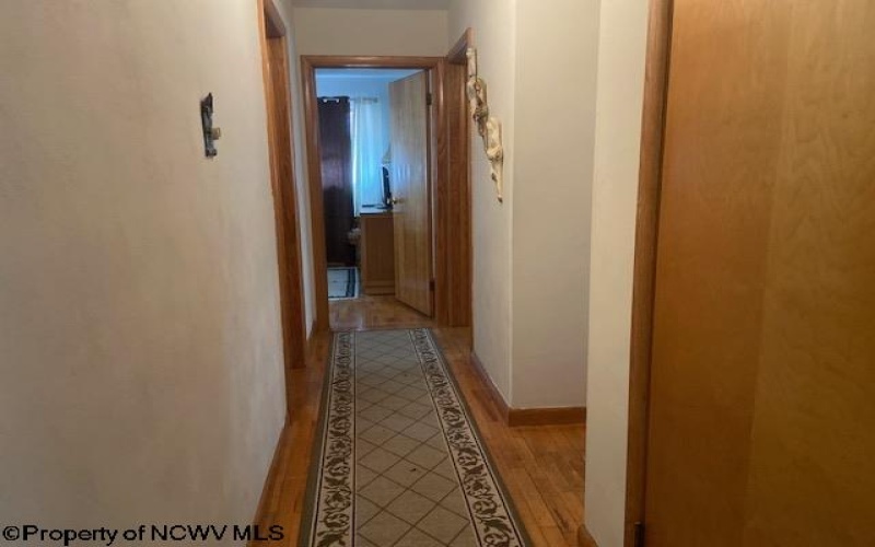 120 Brown Street, Clarksburg, West Virginia 26301, 3 Bedrooms Bedrooms, 7 Rooms Rooms,2 BathroomsBathrooms,Single Family Detached,For Sale,Brown,10165103