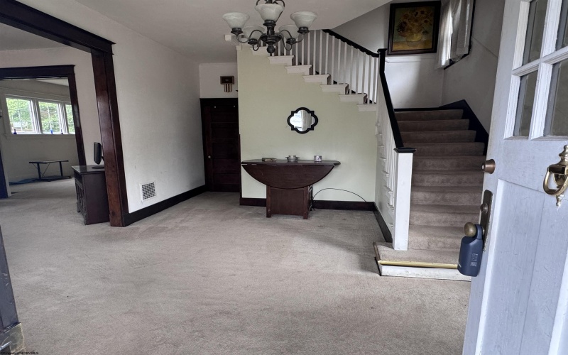 731 Benoni Avenue, Fairmont, West Virginia 26554, 6 Bedrooms Bedrooms, 11 Rooms Rooms,2 BathroomsBathrooms,Single Family Detached,For Sale,Benoni,10165111