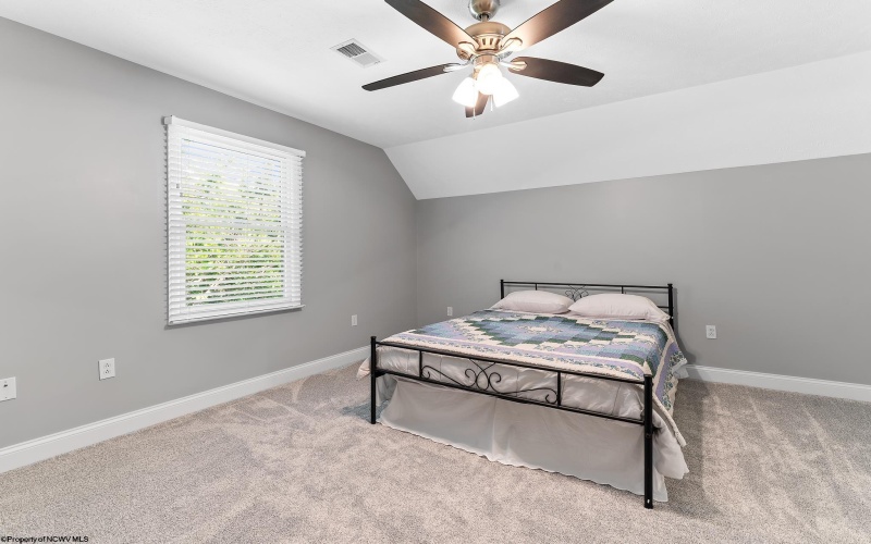 3318 Darrah Avenue, Morgantown, West Virginia 26508, 5 Bedrooms Bedrooms, 9 Rooms Rooms,3 BathroomsBathrooms,Single Family Detached,For Sale,Darrah,10165110
