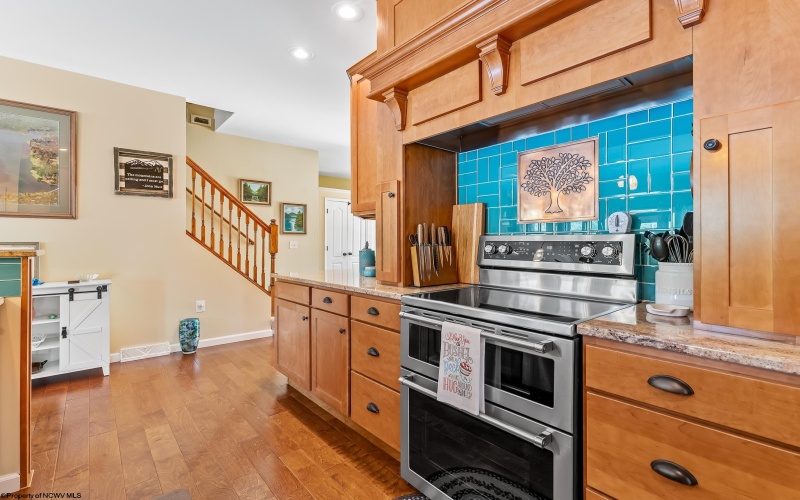 8 Waters Edge Lane, Bruceton Mills, West Virginia 26525, 3 Bedrooms Bedrooms, 8 Rooms Rooms,2 BathroomsBathrooms,Single Family Detached,For Sale,Waters Edge,10165108