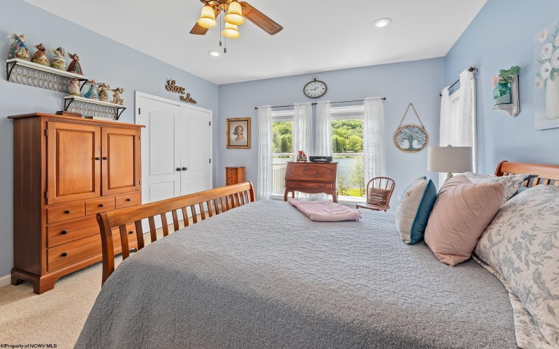 8 Waters Edge Lane, Bruceton Mills, West Virginia 26525, 3 Bedrooms Bedrooms, 8 Rooms Rooms,2 BathroomsBathrooms,Single Family Detached,For Sale,Waters Edge,10165108