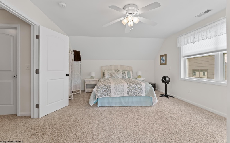 8 Waters Edge Lane, Bruceton Mills, West Virginia 26525, 3 Bedrooms Bedrooms, 8 Rooms Rooms,2 BathroomsBathrooms,Single Family Detached,For Sale,Waters Edge,10165108
