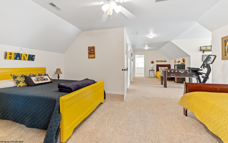 8 Waters Edge Lane, Bruceton Mills, West Virginia 26525, 3 Bedrooms Bedrooms, 8 Rooms Rooms,2 BathroomsBathrooms,Single Family Detached,For Sale,Waters Edge,10165108
