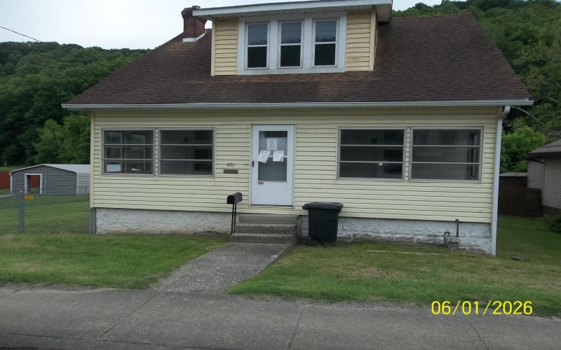 651 second Street, Weston, West Virginia 26452, 3 Bedrooms Bedrooms, 7 Rooms Rooms,2 BathroomsBathrooms,Single Family Detached,For Sale,second,10165129