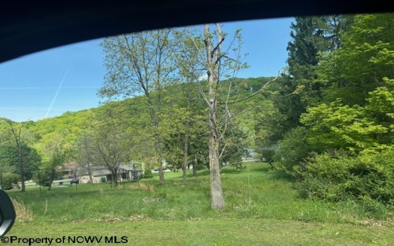 1719 Tyrone Road, Morgantown, West Virginia 26508-0000, 2 Bedrooms Bedrooms, 5 Rooms Rooms,2 BathroomsBathrooms,Single Family Detached,For Sale,Tyrone,10165130