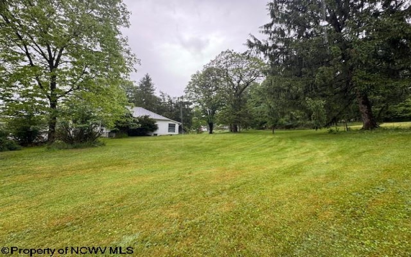 1719 Tyrone Road, Morgantown, West Virginia 26508-0000, 2 Bedrooms Bedrooms, 5 Rooms Rooms,2 BathroomsBathrooms,Single Family Detached,For Sale,Tyrone,10165130