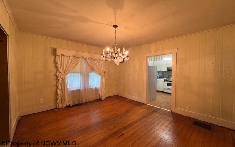 1719 Tyrone Road, Morgantown, West Virginia 26508-0000, 2 Bedrooms Bedrooms, 5 Rooms Rooms,2 BathroomsBathrooms,Single Family Detached,For Sale,Tyrone,10165130