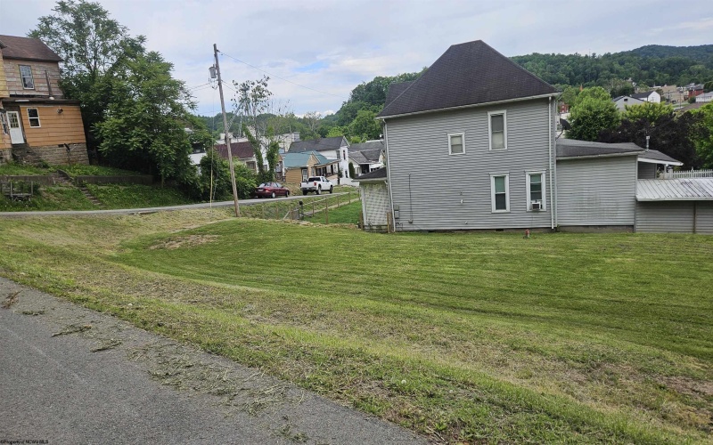 239 Brook Street, Weston, West Virginia 26452, ,Lots/land,For Sale,Brook,10165140