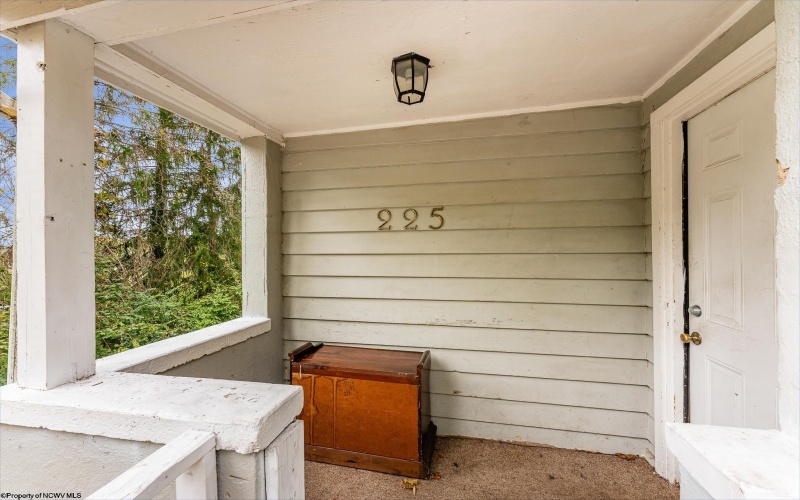 225 WAVERLY Street, Morgantown, West Virginia 26505, 2 Bedrooms Bedrooms, 5 Rooms Rooms,1 BathroomBathrooms,Single Family Detached,For Sale,WAVERLY,10162525