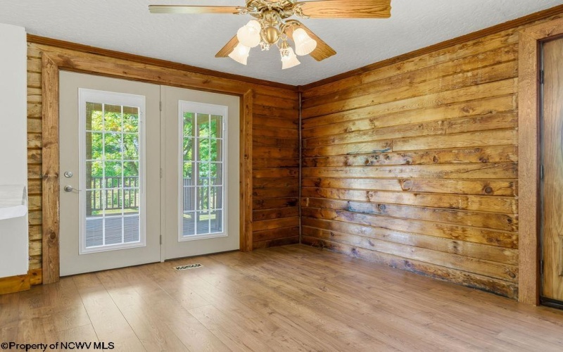 6002 Greenbrier Road, Salem, West Virginia 26426, 3 Bedrooms Bedrooms, 7 Rooms Rooms,2 BathroomsBathrooms,Single Family Detached,For Sale,Greenbrier,10165135