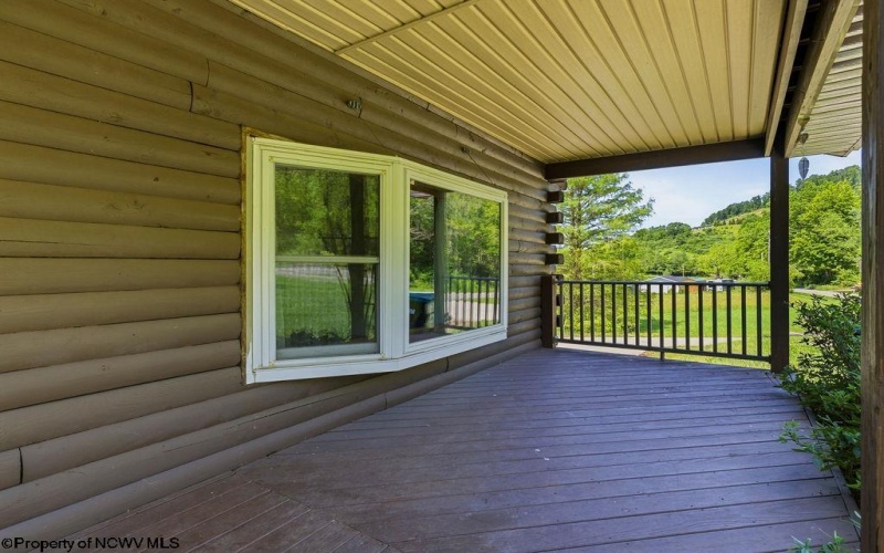 6002 Greenbrier Road, Salem, West Virginia 26426, 3 Bedrooms Bedrooms, 7 Rooms Rooms,2 BathroomsBathrooms,Single Family Detached,For Sale,Greenbrier,10165135