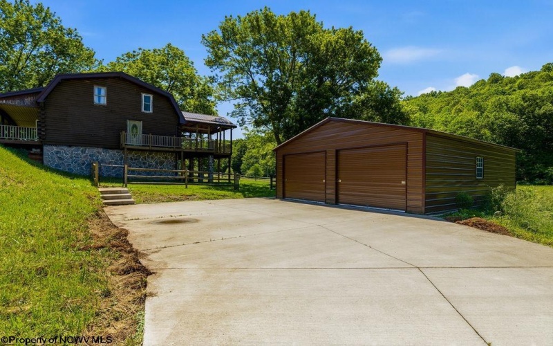 6002 Greenbrier Road, Salem, West Virginia 26426, 3 Bedrooms Bedrooms, 7 Rooms Rooms,2 BathroomsBathrooms,Single Family Detached,For Sale,Greenbrier,10165135