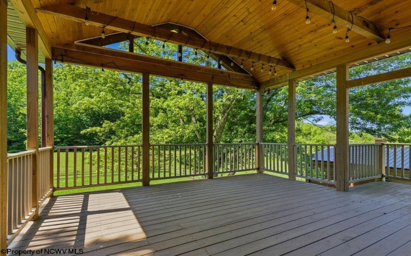 6002 Greenbrier Road, Salem, West Virginia 26426, 3 Bedrooms Bedrooms, 7 Rooms Rooms,2 BathroomsBathrooms,Single Family Detached,For Sale,Greenbrier,10165135