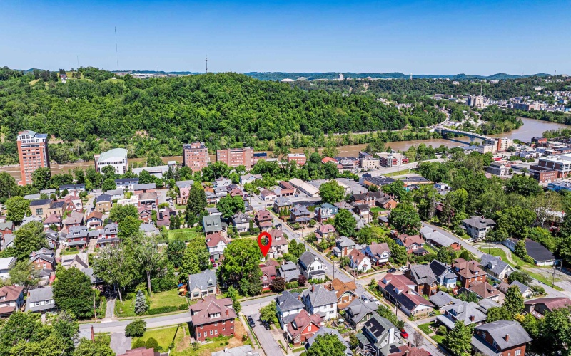 206 Waitman Street, Morgantown, West Virginia 26501, 3 Bedrooms Bedrooms, 6 Rooms Rooms,2 BathroomsBathrooms,Single Family Detached,For Sale,Waitman,10165133