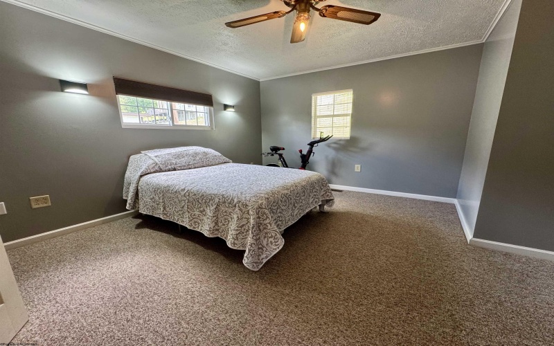 37 Crown Street, Worthington, West Virginia 26591, 2 Bedrooms Bedrooms, 5 Rooms Rooms,1 BathroomBathrooms,Single Family Detached,For Sale,Crown,10165150 37 Crown Street, Worthington, West Virginia 26591, 2 Bedrooms Bedrooms, 5 Rooms Rooms,1 BathroomBathrooms,Single Family Detached,For Sale,Crown,10165150