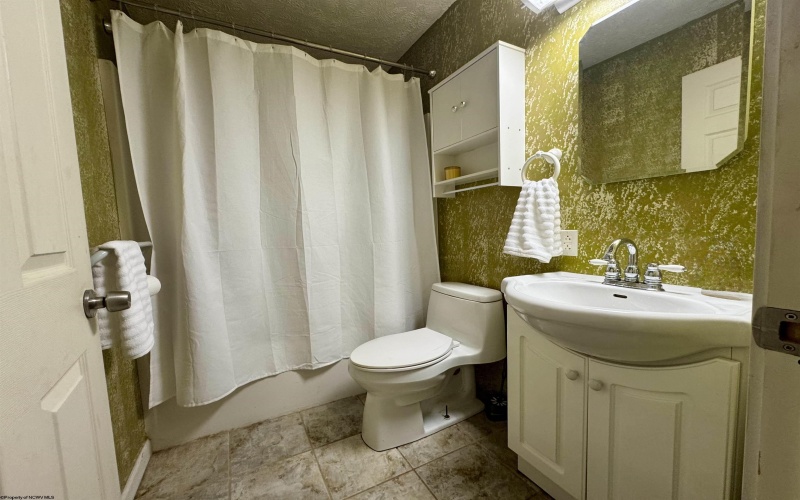 37 Crown Street, Worthington, West Virginia 26591, 2 Bedrooms Bedrooms, 5 Rooms Rooms,1 BathroomBathrooms,Single Family Detached,For Sale,Crown,10165150 37 Crown Street, Worthington, West Virginia 26591, 2 Bedrooms Bedrooms, 5 Rooms Rooms,1 BathroomBathrooms,Single Family Detached,For Sale,Crown,10165150