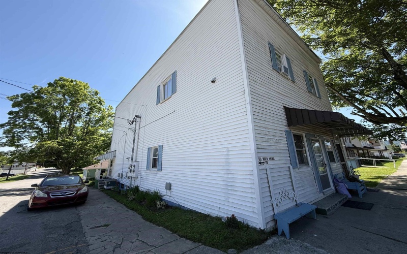 601 & 601 1/2 North Avenue, Elkins, West Virginia 26241, ,Multi-unit/income,For Sale,North,10165164