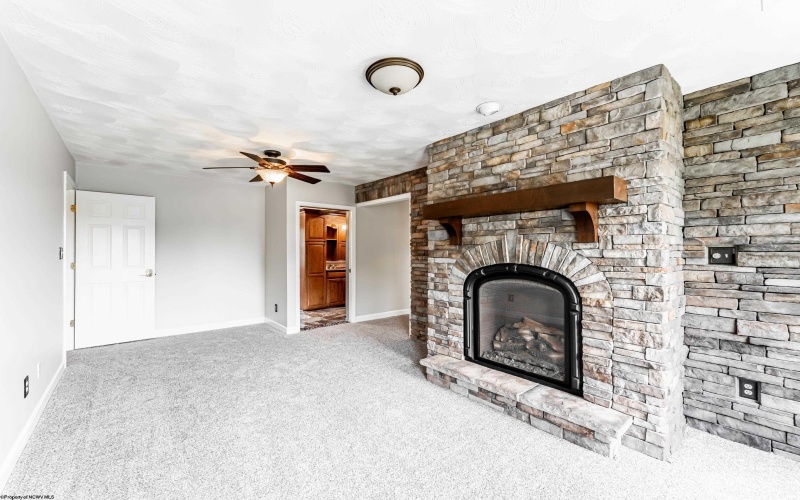 3 Zara Drive, Morgantown, West Virginia 26508, 4 Bedrooms Bedrooms, 13 Rooms Rooms,2 BathroomsBathrooms,Single Family Detached,For Sale,Zara,10165151