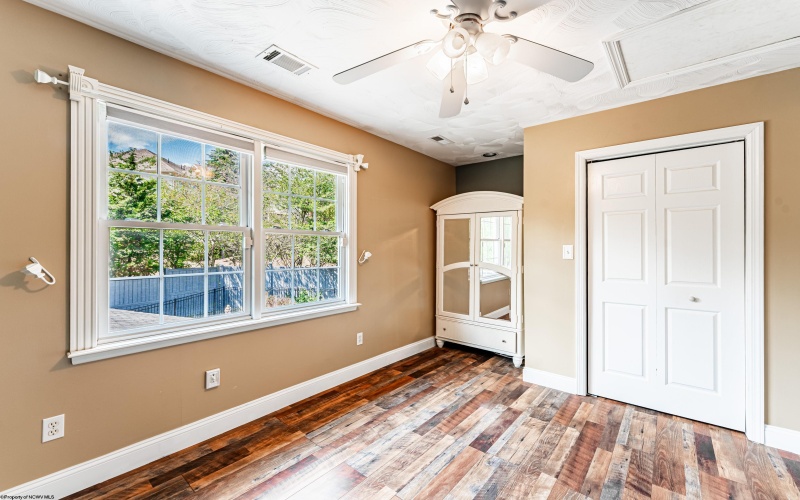 3 Zara Drive, Morgantown, West Virginia 26508, 4 Bedrooms Bedrooms, 13 Rooms Rooms,2 BathroomsBathrooms,Single Family Detached,For Sale,Zara,10165151