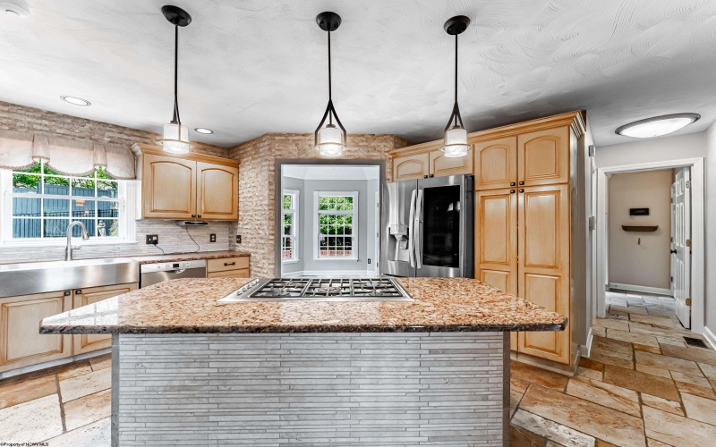 3 Zara Drive, Morgantown, West Virginia 26508, 4 Bedrooms Bedrooms, 13 Rooms Rooms,2 BathroomsBathrooms,Single Family Detached,For Sale,Zara,10165151