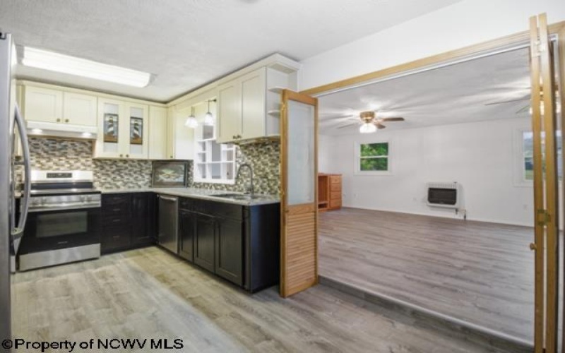 103 Baker Street, Fairview, West Virginia 26570, 3 Bedrooms Bedrooms, 8 Rooms Rooms,2 BathroomsBathrooms,Single Family Detached,For Sale,Baker,10165153