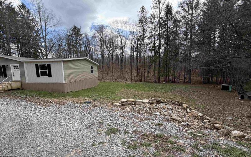 18 Mustang Lane, Valley Head, West Virginia 26294, 4 Bedrooms Bedrooms, 8 Rooms Rooms,2 BathroomsBathrooms,Single Family Detached,For Sale,Mustang,10165154