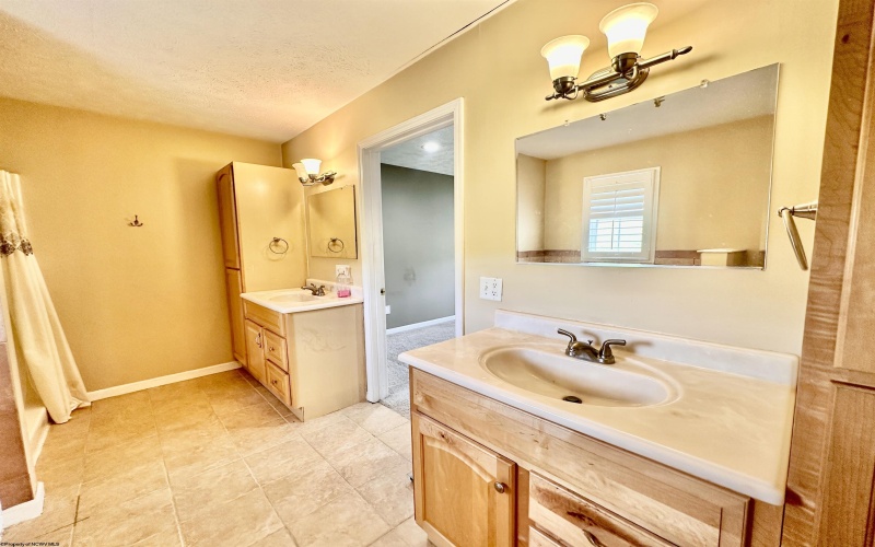 214 Evergreen Drive, Bridgeport, West Virginia 26330, 4 Bedrooms Bedrooms, 8 Rooms Rooms,2 BathroomsBathrooms,Single Family Detached,For Sale,Evergreen,10165158 214 Evergreen Drive, Bridgeport, West Virginia 26330, 4 Bedrooms Bedrooms, 8 Rooms Rooms,2 BathroomsBathrooms,Single Family Detached,For Sale,Evergreen,10165158