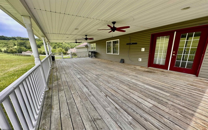 214 Evergreen Drive, Bridgeport, West Virginia 26330, 4 Bedrooms Bedrooms, 8 Rooms Rooms,2 BathroomsBathrooms,Single Family Detached,For Sale,Evergreen,10165158 214 Evergreen Drive, Bridgeport, West Virginia 26330, 4 Bedrooms Bedrooms, 8 Rooms Rooms,2 BathroomsBathrooms,Single Family Detached,For Sale,Evergreen,10165158