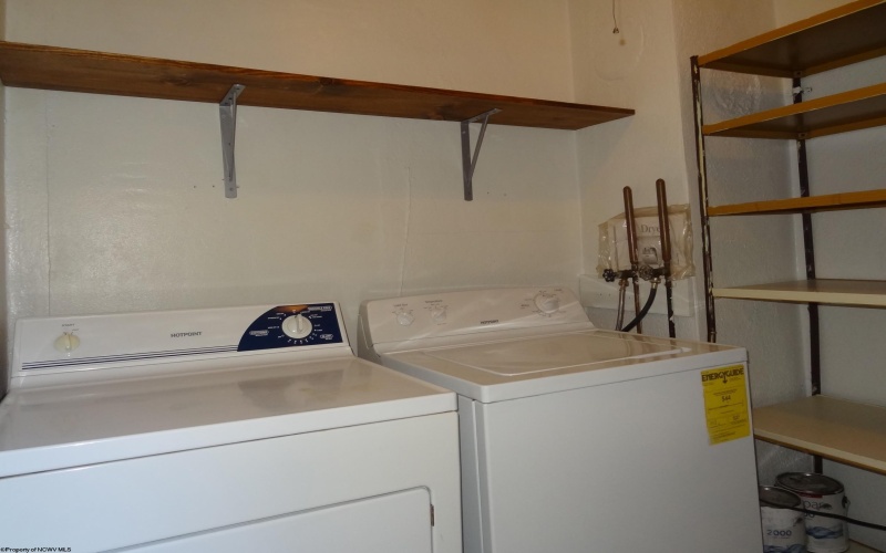 408 Crowl Street, Westover, West Virginia 26501, 2 Bedrooms Bedrooms, 4 Rooms Rooms,1 BathroomBathrooms,Single Family Detached,For Sale,Crowl,10165167