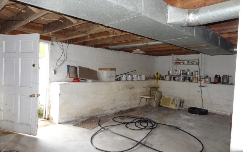 408 Crowl Street, Westover, West Virginia 26501, 2 Bedrooms Bedrooms, 4 Rooms Rooms,1 BathroomBathrooms,Single Family Detached,For Sale,Crowl,10165167