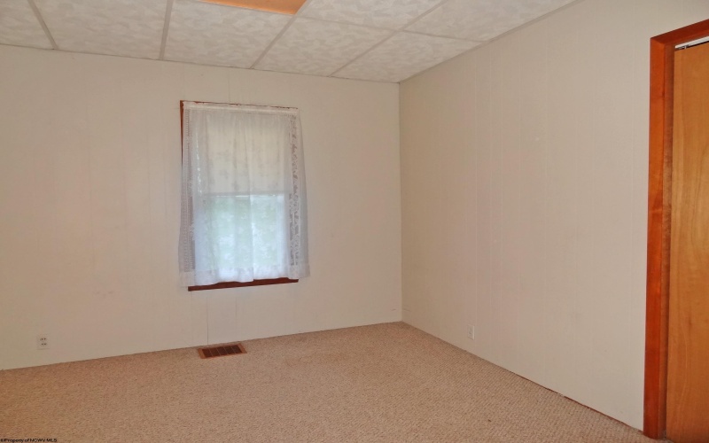 93 Maple Avenue, Westover, West Virginia 26501, 3 Bedrooms Bedrooms, 3 Rooms Rooms,1 BathroomBathrooms,Single Family Detached,For Sale,Maple,10165168
