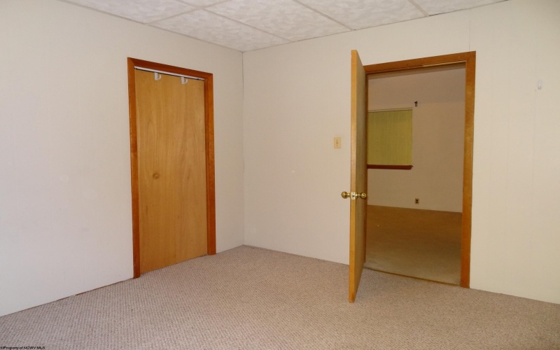 93 Maple Avenue, Westover, West Virginia 26501, 3 Bedrooms Bedrooms, 3 Rooms Rooms,1 BathroomBathrooms,Single Family Detached,For Sale,Maple,10165168